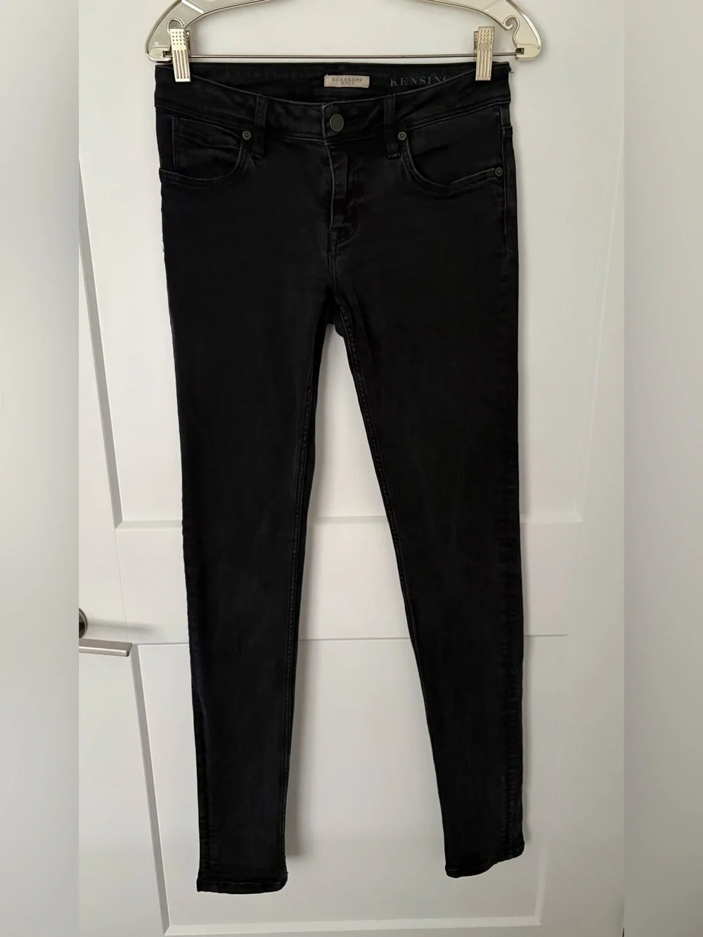 Burberry Brit Kensington Black Skinny Jeans - Picture 1 of 10